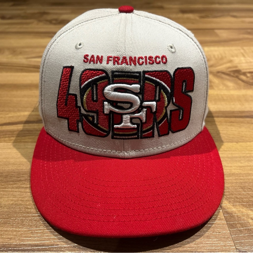 New Era Stone Scarlet San Francisco 49ers 2023 NFL  Day Hat 7 3/4 Red